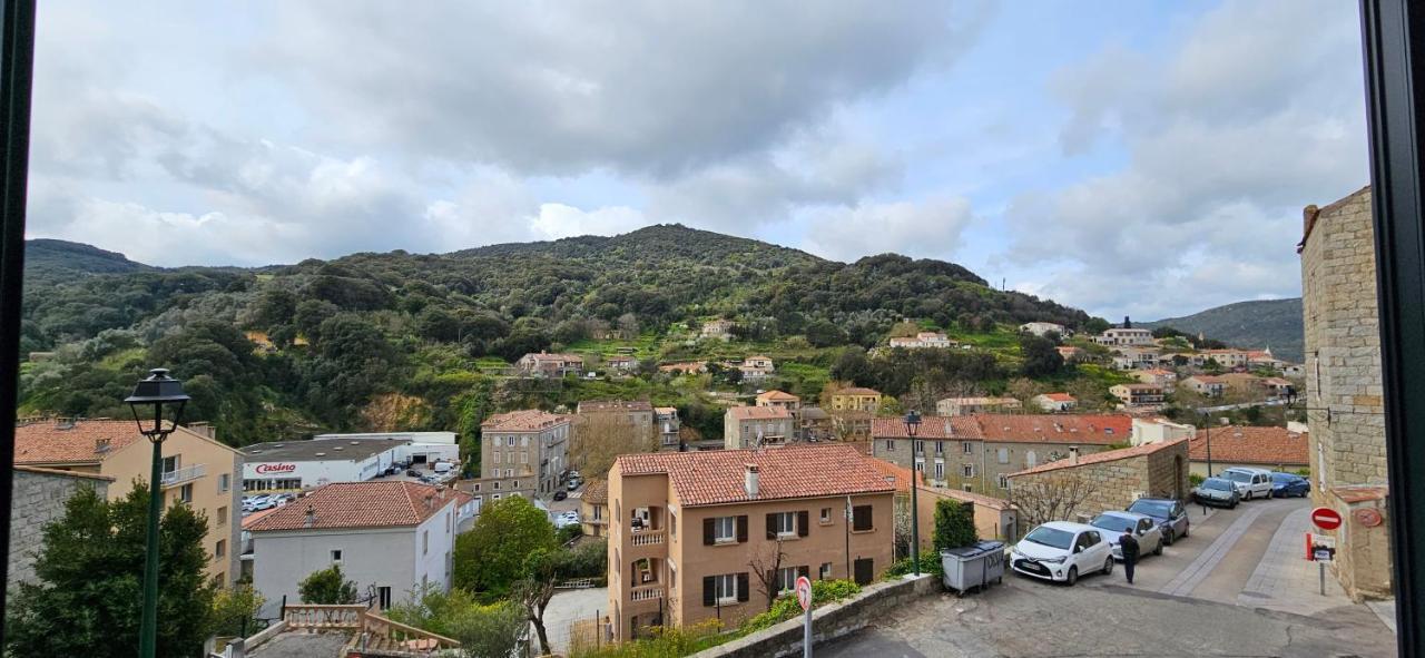 Bel & Ancien Appartement T3 Renove Dans Sartene Eksteriør billede