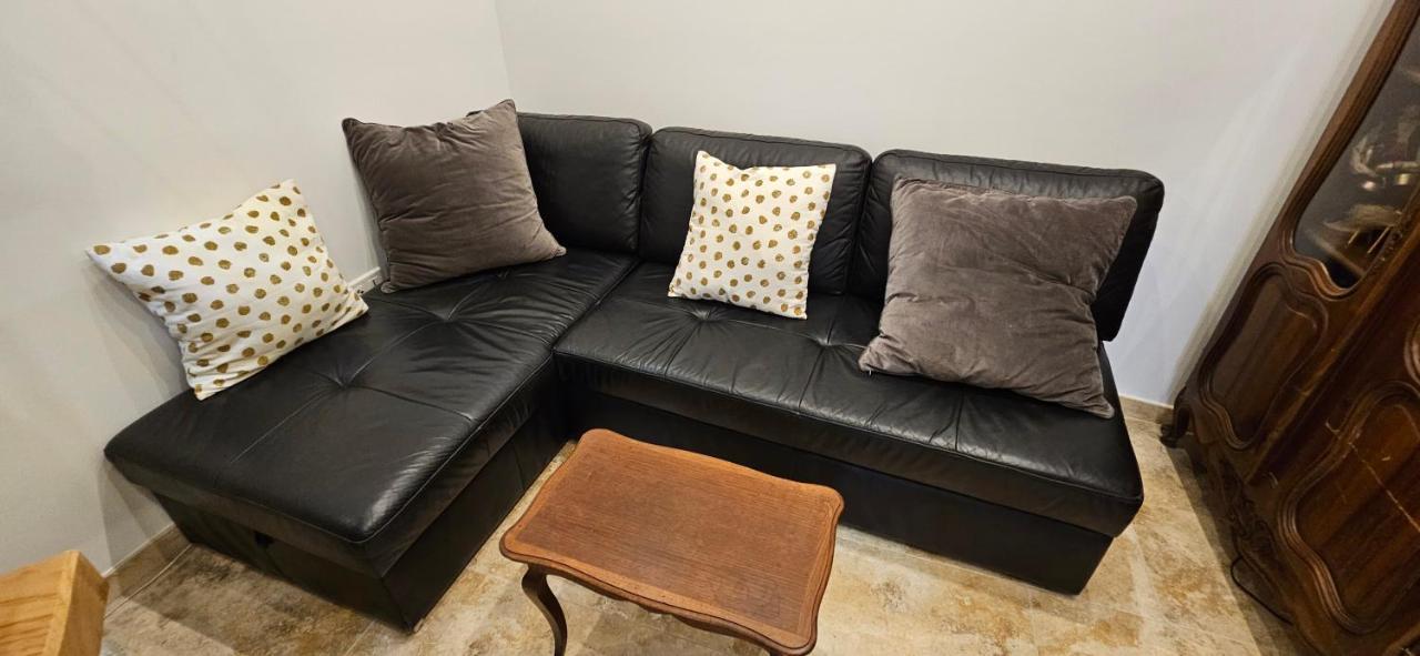 Bel & Ancien Appartement T3 Renove Dans Sartene Eksteriør billede